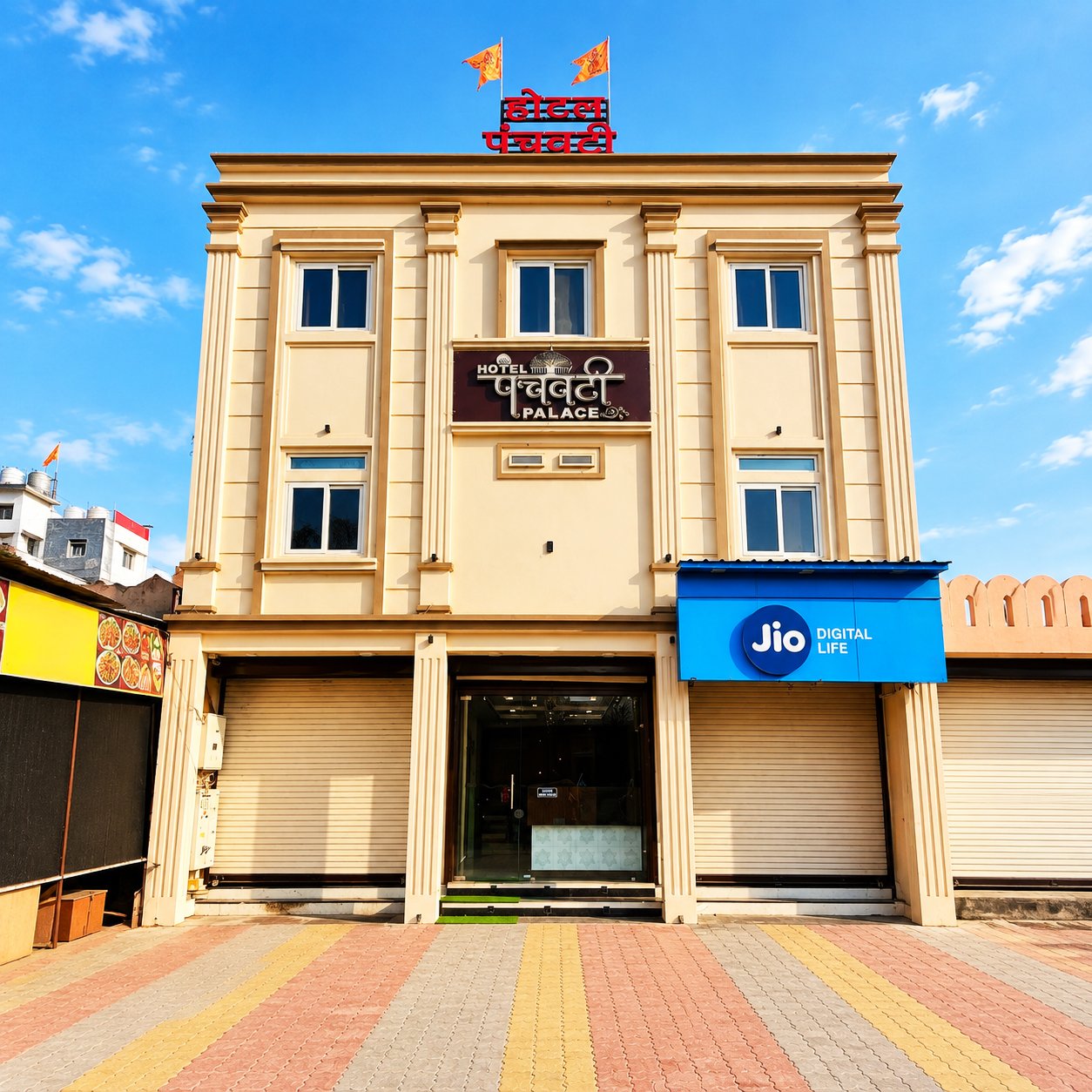 Spot Hotel Panchavati Palace Entrance opposite Gajanand Ashram
